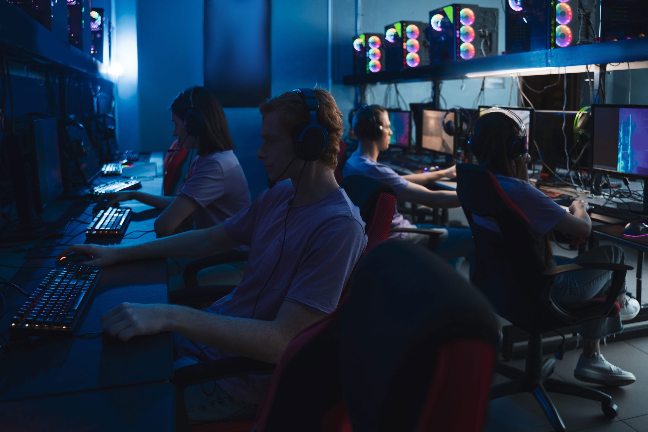 Performance Anxiety in Esports: What Competitive Gamers Can Learn From Sports Psychology